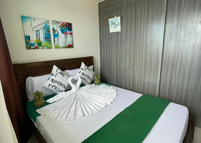 Residences Staycation By Pbyy