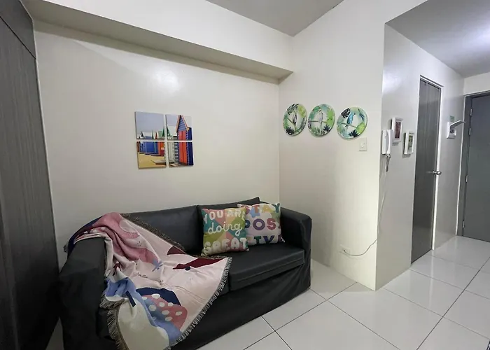 Residences Staycation By Pbyy Apartment *